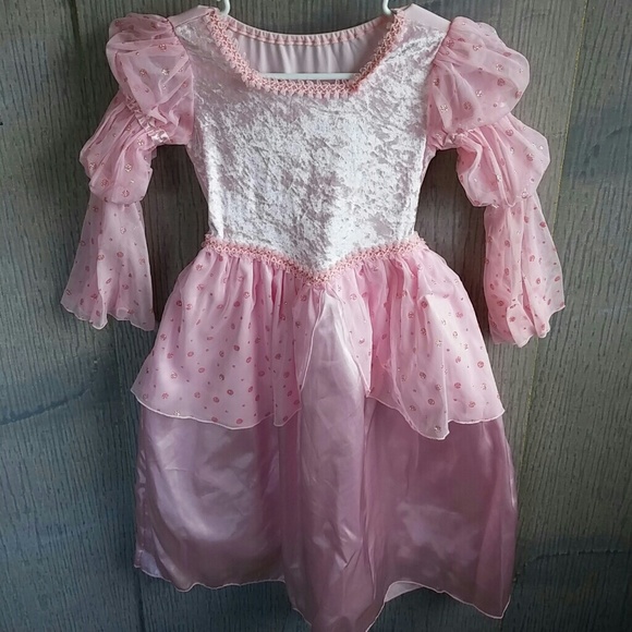 Sold in bundle - Princess Dress