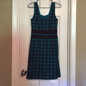 Max and Cleo Sheath dress. Size 2