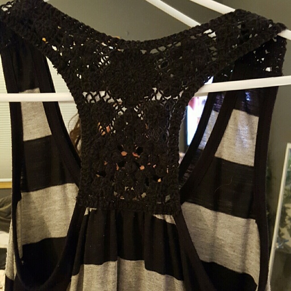 Striped tank - Picture 2 of 2