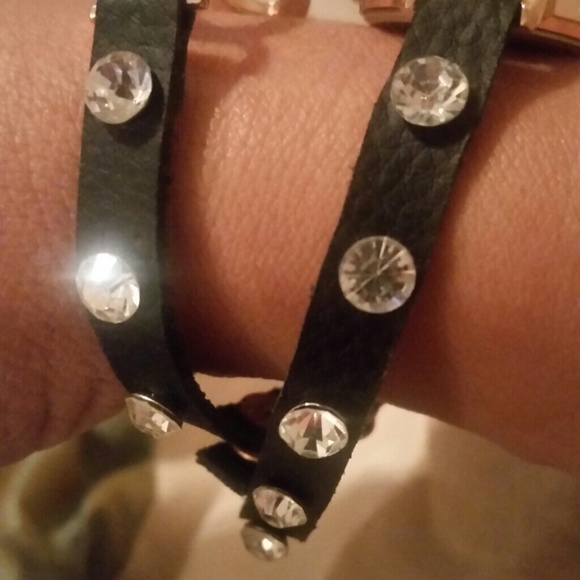 Watchlet - Picture 3 of 3