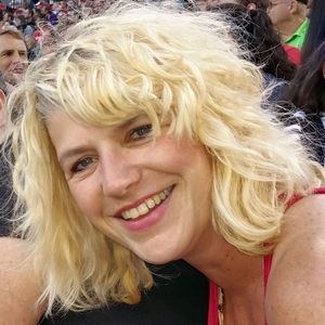 Meet your Posher, Michele