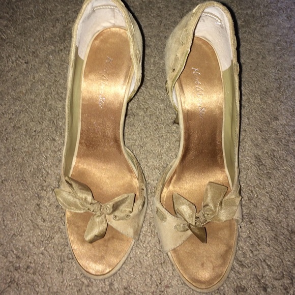 Slip on sandals - Picture 1 of 3