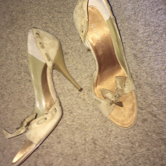 Slip on sandals - Picture 2 of 3