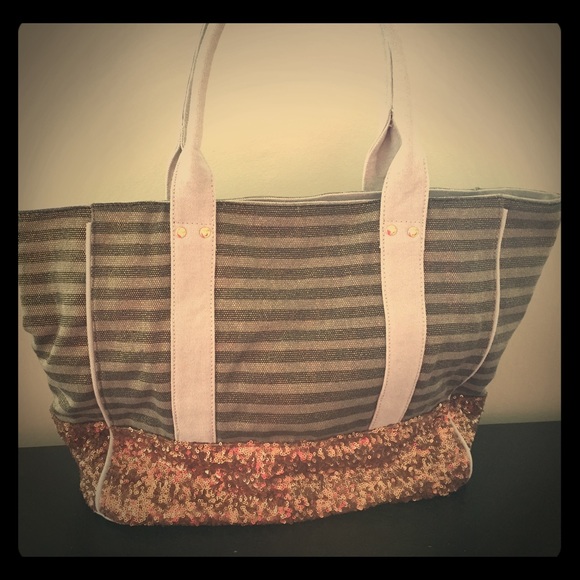 Deux Lux Handbags - Deux Lux Luka Metallic Stripe Tote