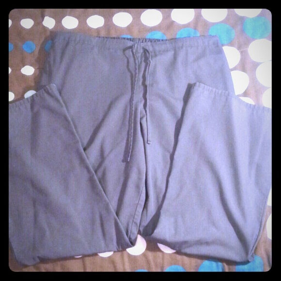 🎆Cherokee Steel Gray Med. Petite Scrub Bottoms 🎆