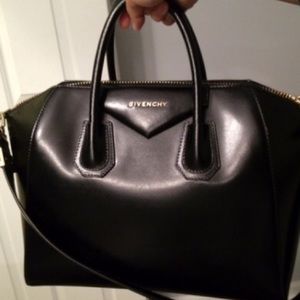 Givenchy Antigona Tote