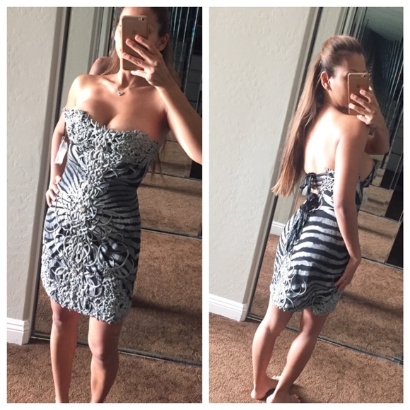 ❤️Ema savahl dress❤️ - Picture 4 of 4