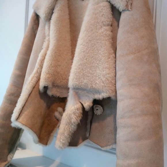 Jackets & Blazers - Gorgeous Vintage GENUINE Shearling