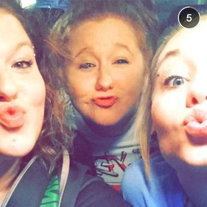 Meet your Posher, Tara