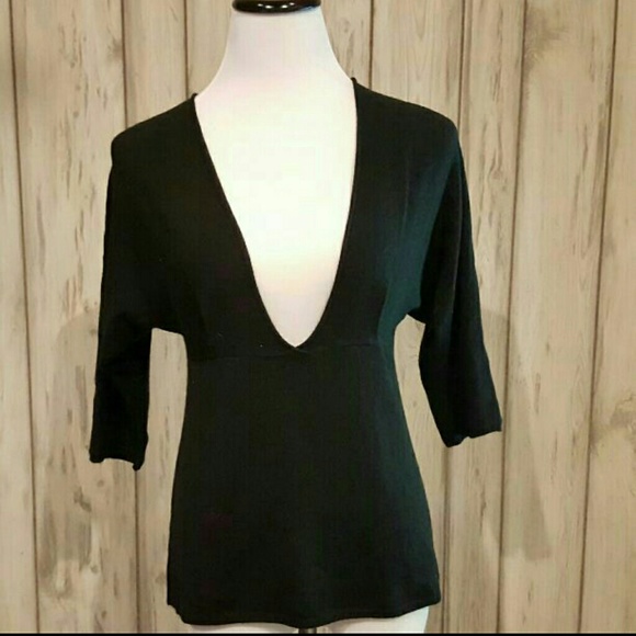 New York & Co Black Low cut 3/4 Sweater