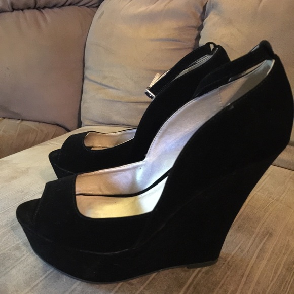 Ladies high heel wedges