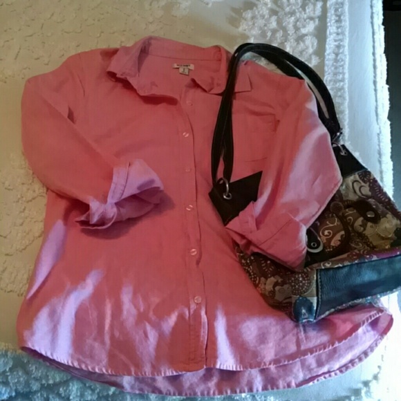 Pink Old Navy chambray shirt.  Button up.