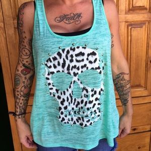 Turquoise skull tank NWT