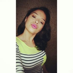 Meet your Posher, Maritza