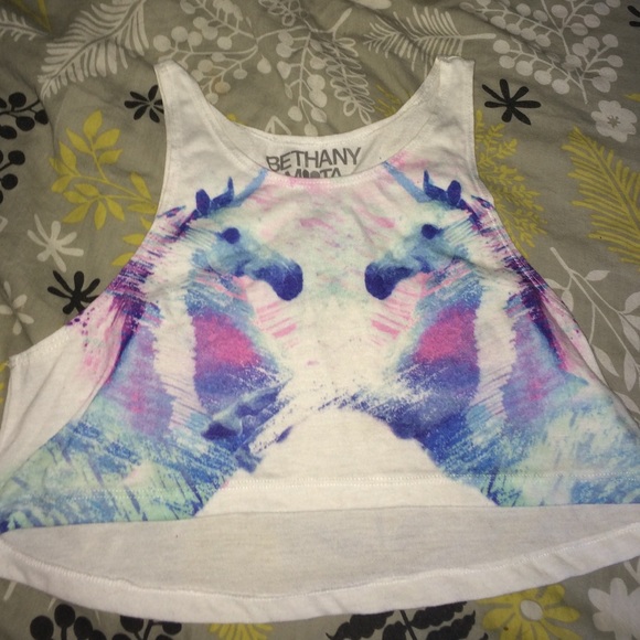 Cropped tank - Picture 1 of 3