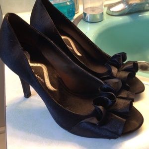Black Nina Heels (: