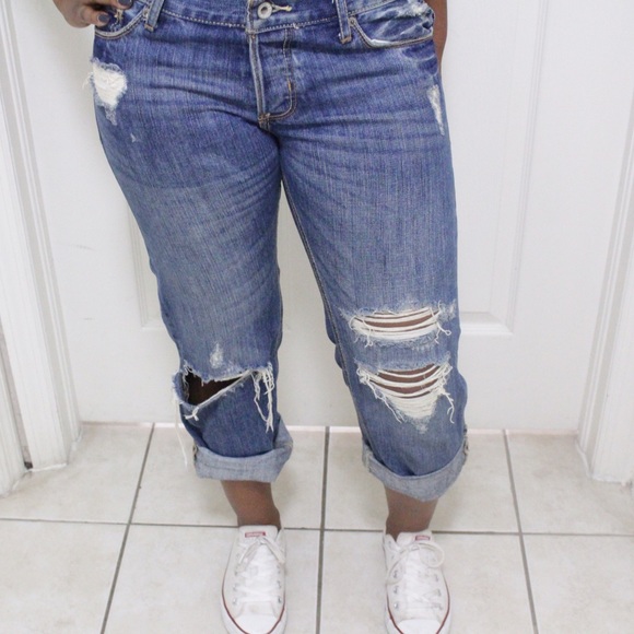 Hollister distressed boyfriend jeans