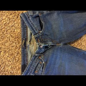 Levi's 524 jeans