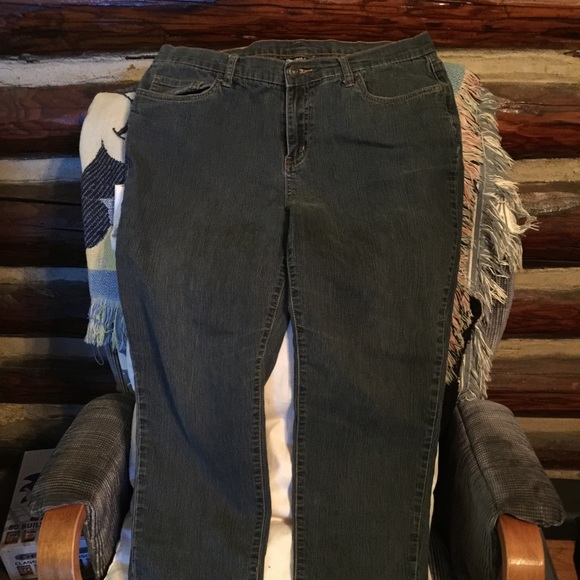 Ladies stretch jeans