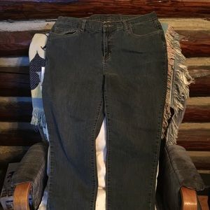 Ladies stretch jeans