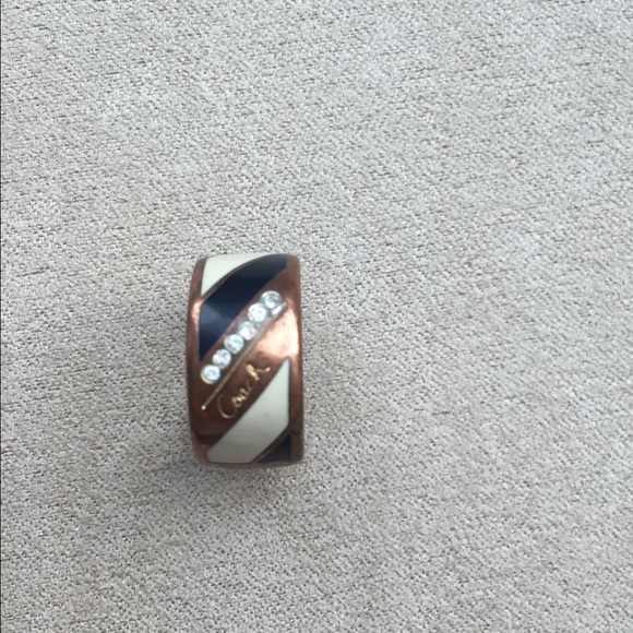 Coach Ring