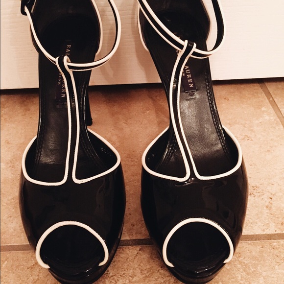 Ralph Lauren Heels - Picture 2 of 3