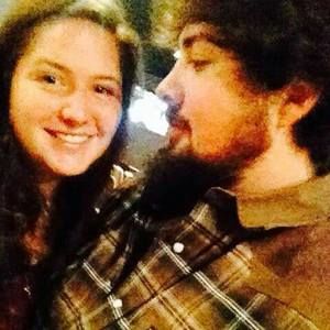 Meet your Posher, Saira