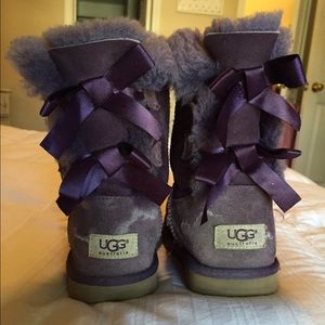 Purple Bailey bow uggs size 4 (women's size 6)
