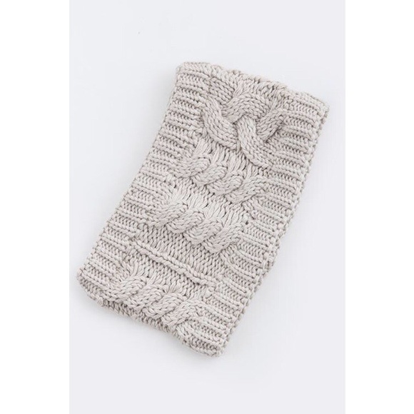 SOLD OUT! Knit Headwrap - Picture 2 of 3