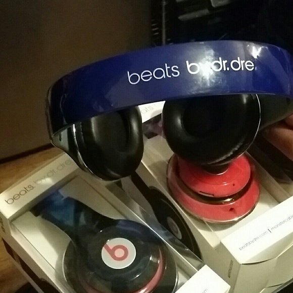 SOLD ****Beats by Dre - Picture 3 of 4