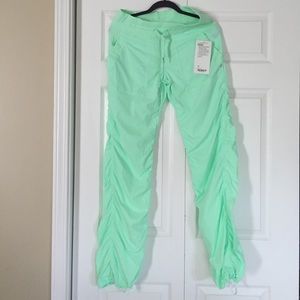 Brand new Lululemon studio pants, size 6
