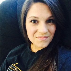 Meet your Posher, Sheena