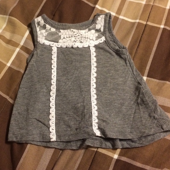 Baby clothes - Picture 2 of 4