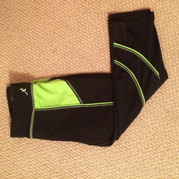 Capri workout leggings - Picture 2 of 2