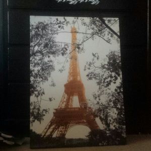Eiffel Tower canvas