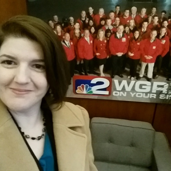 Meet the Posher - Picture 3 of 4