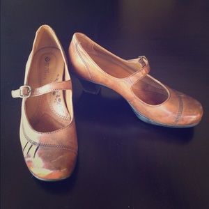 💕 💕Earth Spirit Mary Janes