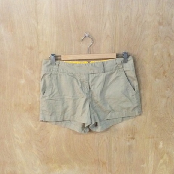 J. Crew Factory Pants - Tan Chino J.Crew Shorts sz4