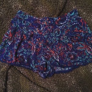 Flowly Colorful Shorts