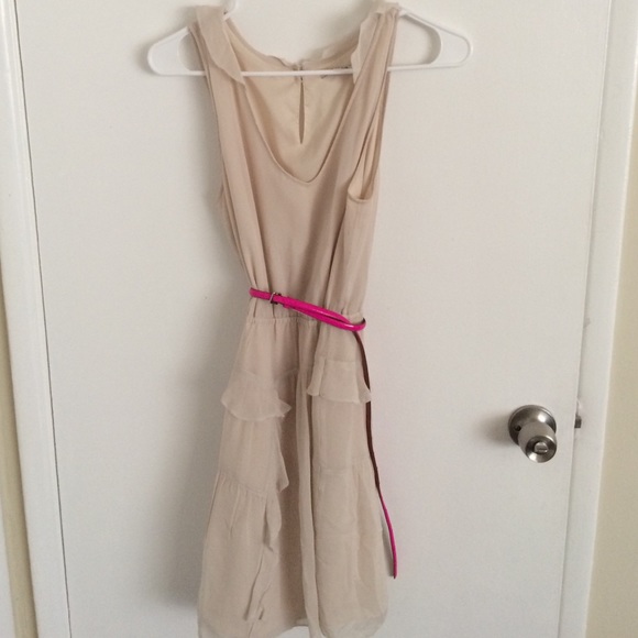 Ivory Dress - Picture 4 of 4