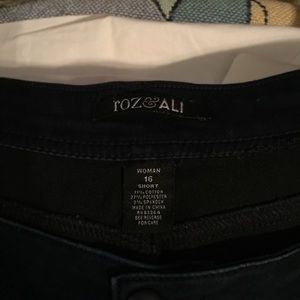 Ladies stretch jeans