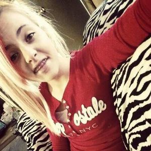 Meet your Posher, Destiny