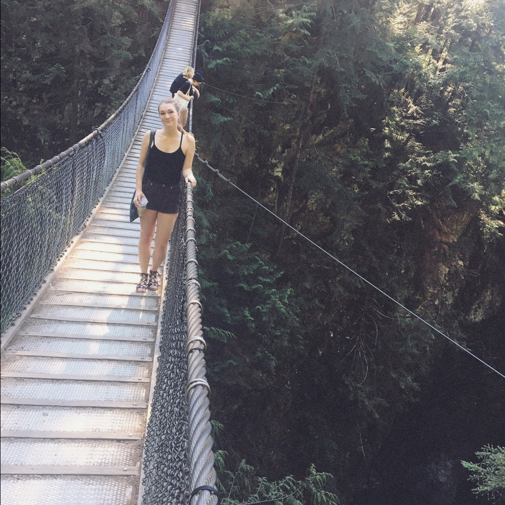 Meet your Posher, Sabrina