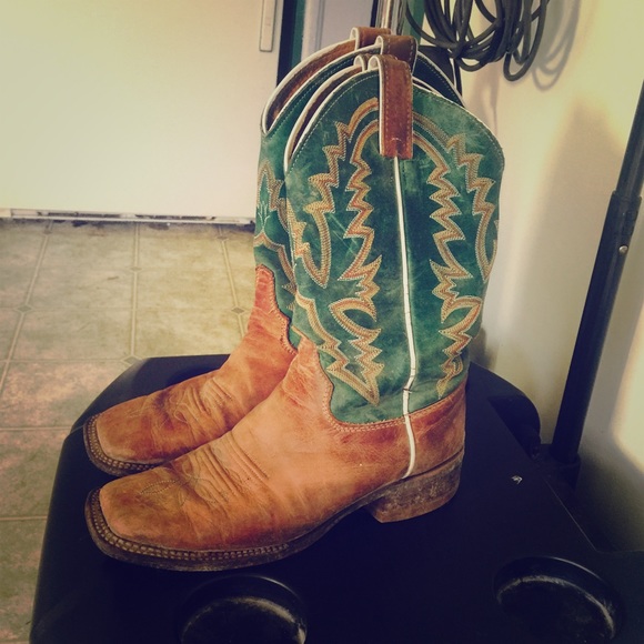 Justin size 7 women's boots
