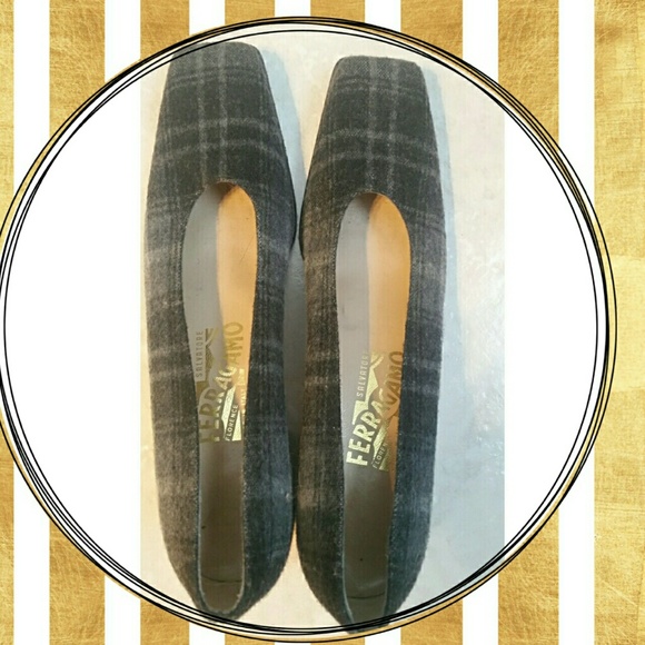 100% authentic Ferragamo shoes