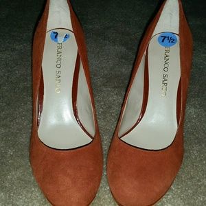 Flash Sale  -  Franco Sarto Suede pumps