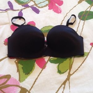 Victoria's Secret bombshell bra