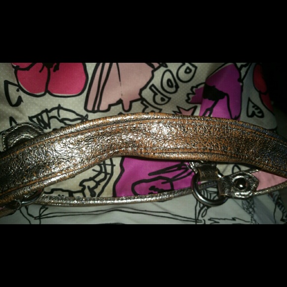 COACH POPPY PETAL PRINT ROCKER PURSE 16308 - Picture 2 of 4