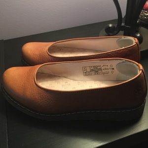 Dr. Martens - slip on - brown