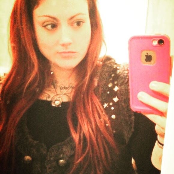 Meet your Posher, Melissa - Picture 4 of 4